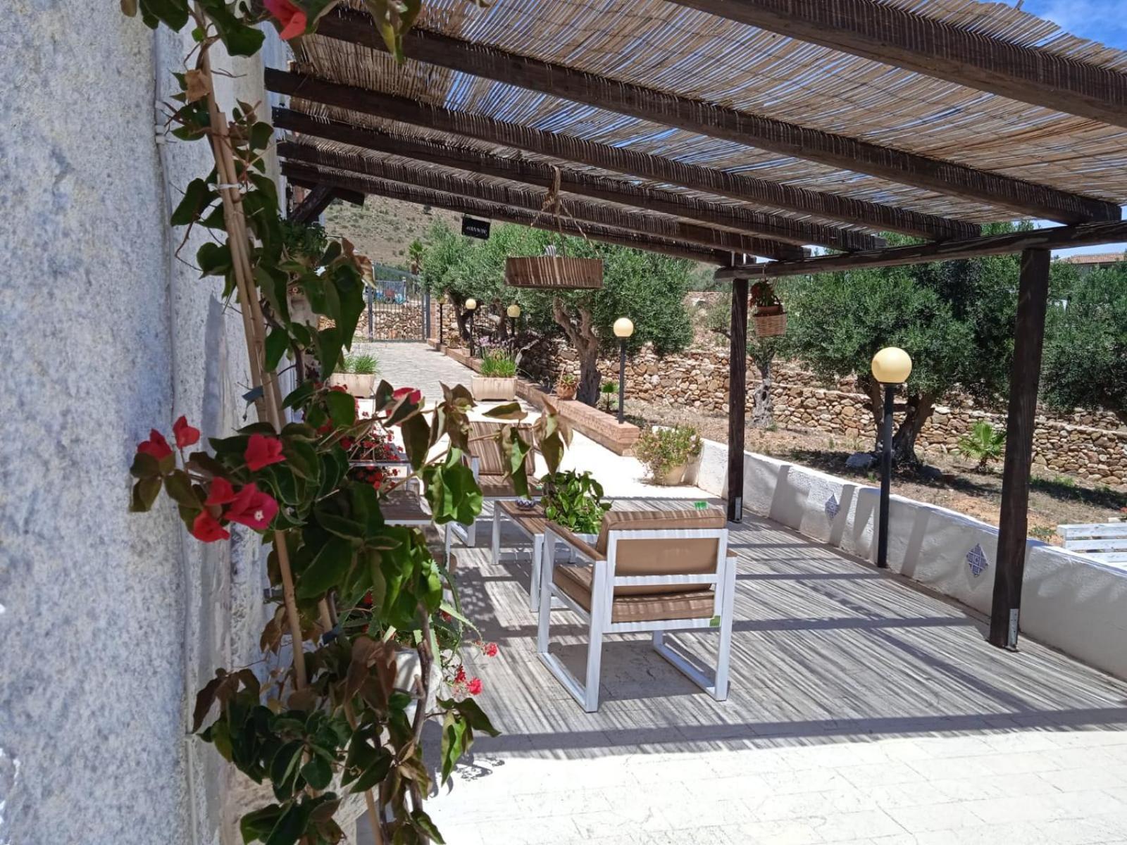קאסטלמארה דל גולפו Villa Alessandro מראה חיצוני תמונה